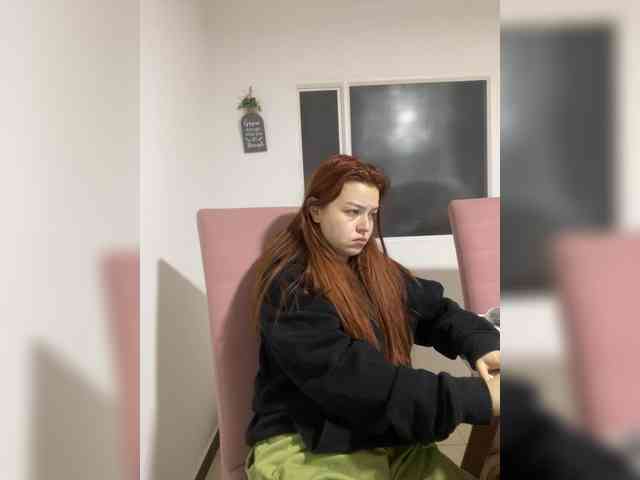 Pamela-Velvet webcam