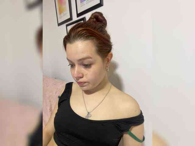 Pamela-Velvet webcam
