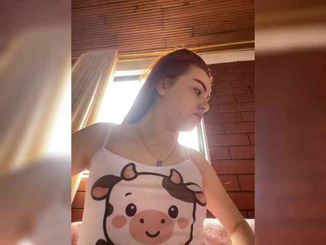 Pamela-Velvet webcam