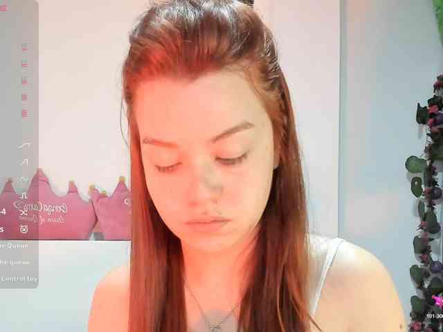 Pamela-Velvet Pamela-Velvet