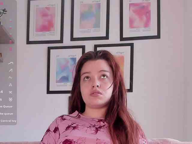 Pamela-Velvet Pamela-Velvet