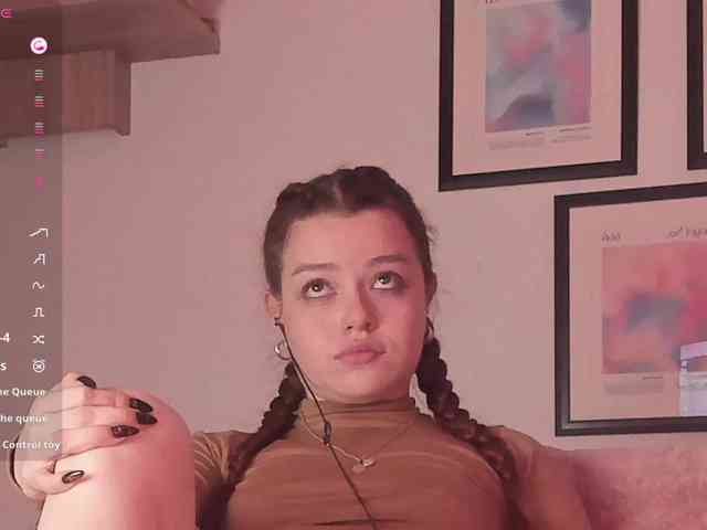 Pamela-Velvet webcam