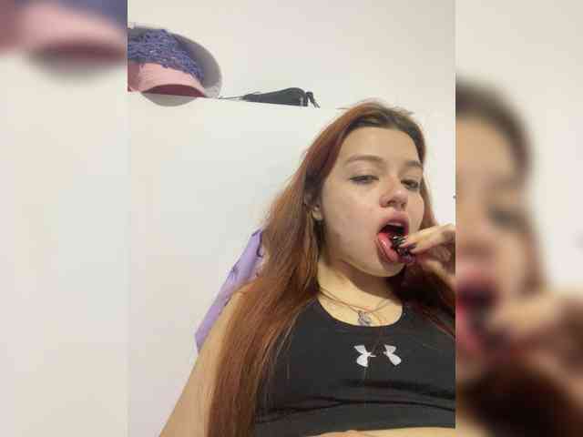 Pamela-Velvet webcam