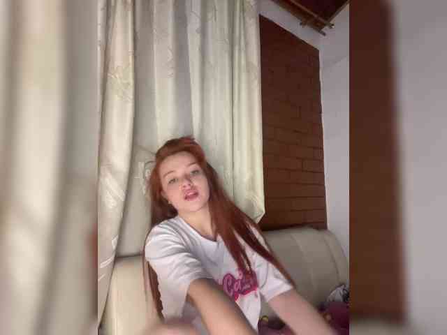 Modelo: Pamela-Velvet