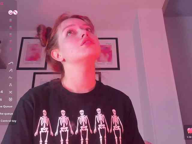 Pamela-Velvet webcam