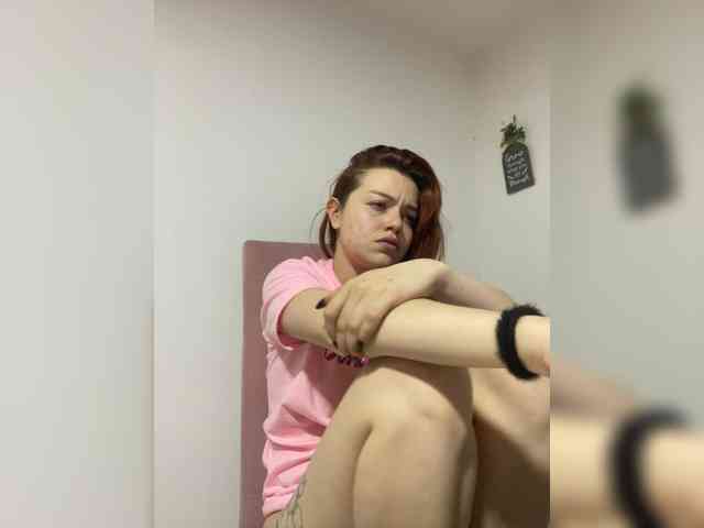 Pamela-Velvet webcam