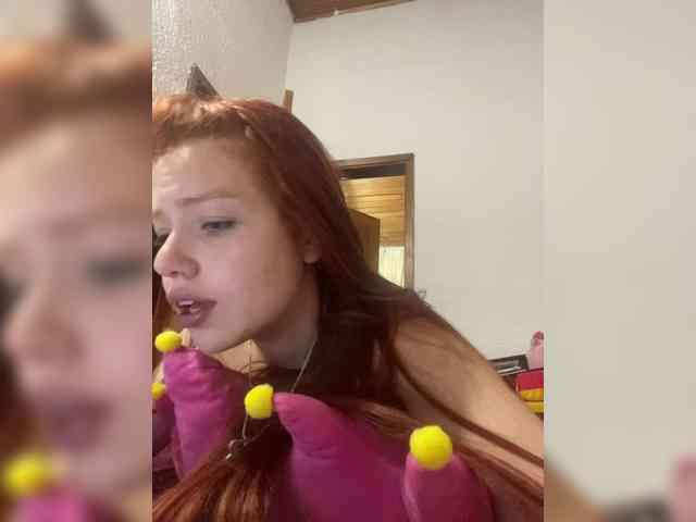 Pamela-Velvet webcam