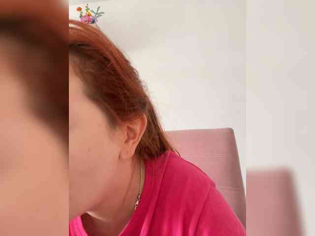 Pamela-Velvet webcam