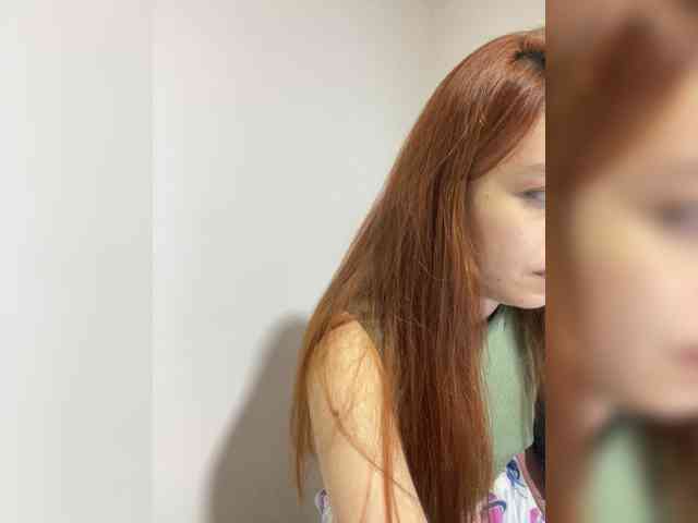 Pamela-Velvet webcam