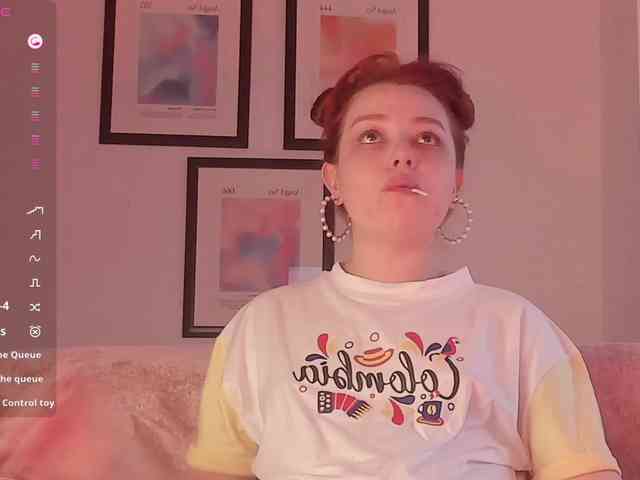 Pamela-Velvet webcam