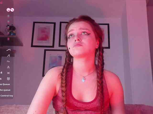 Pamela-Velvet webcam
