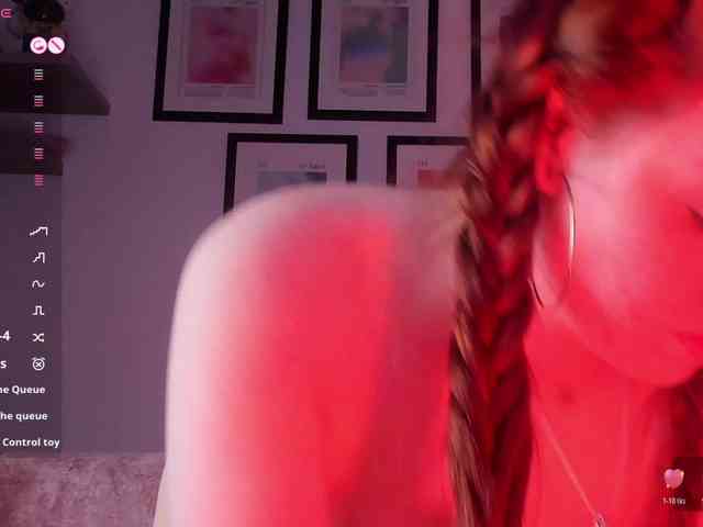 Pamela-Velvet Pamela-Velvet