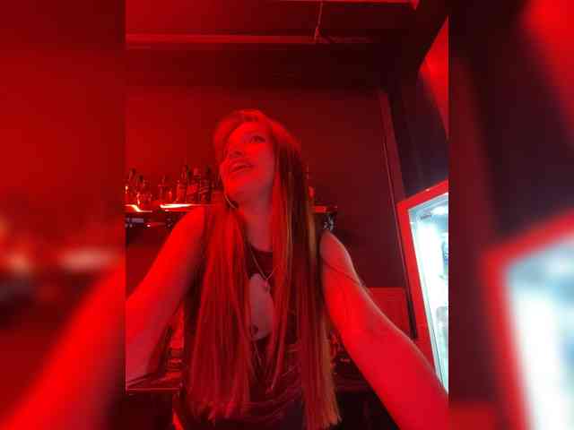 Pamela-Velvet webcam
