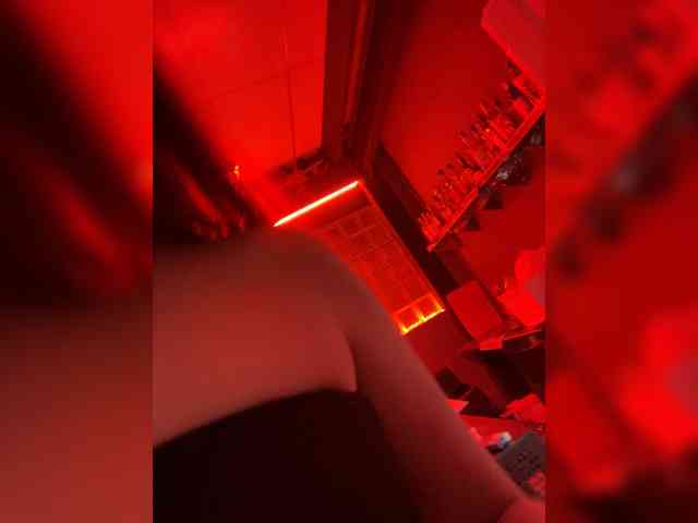 Pamela-Velvet webcam