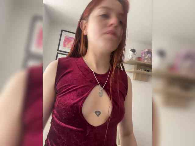 Pamela-Velvet Pamela-Velvet