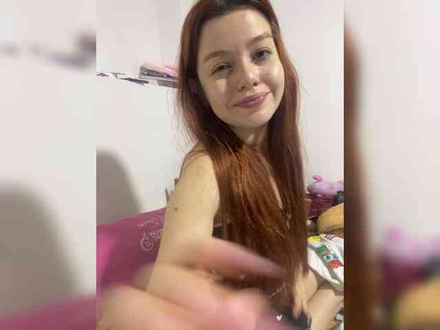 Pamela-Velvet webcam