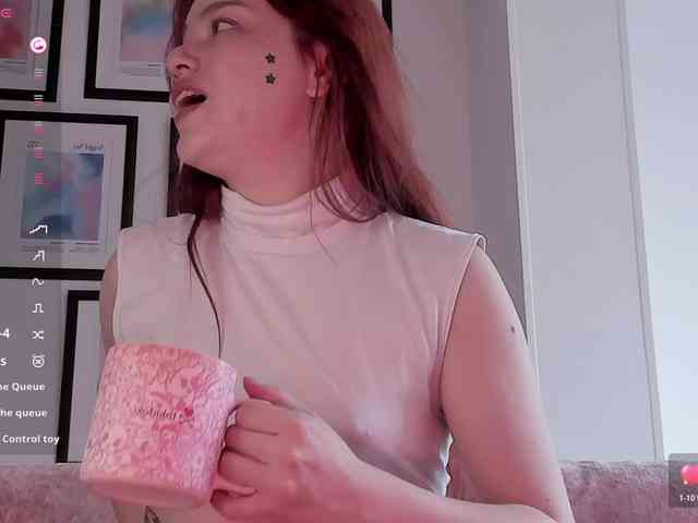 Pamela-Velvet webcam
