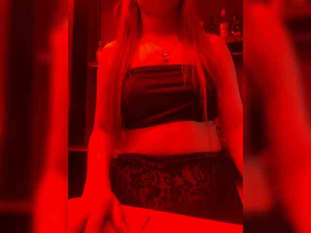 Pamela-Velvet webcam