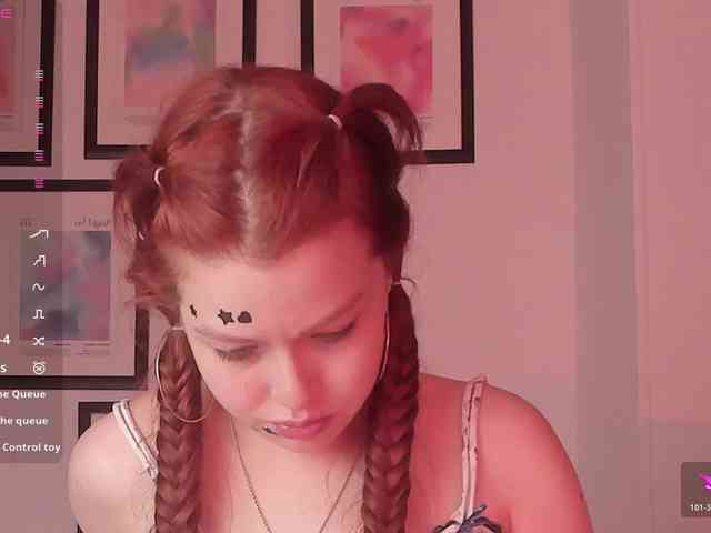 Pamela-Velvet webcam