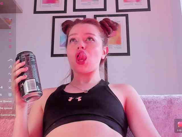 Pamela-Velvet webcam