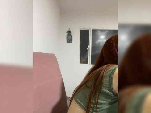 Pamela-Velvet webcam