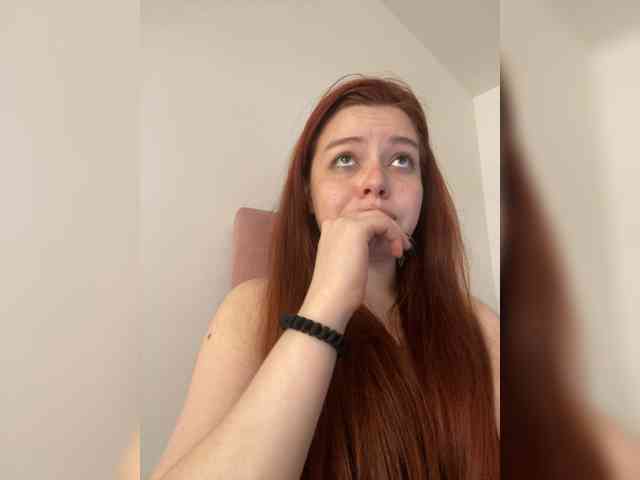 Pamela-Velvet webcam