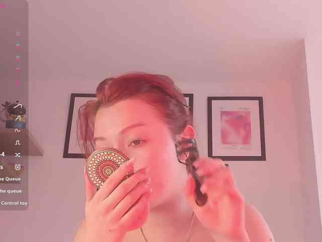 Pamela-Velvet webcam