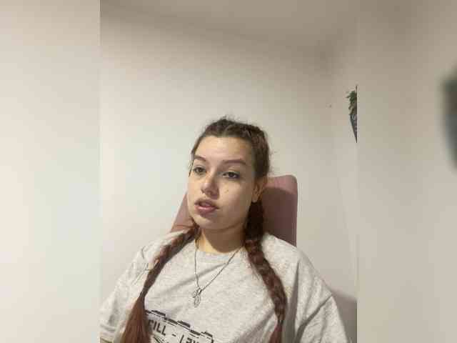 Pamela-Velvet webcam