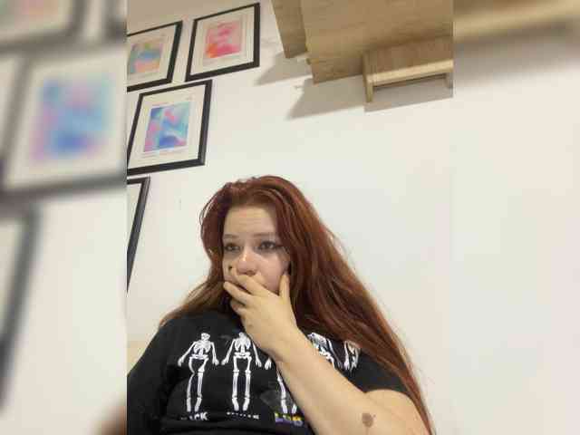 Pamela-Velvet webcam