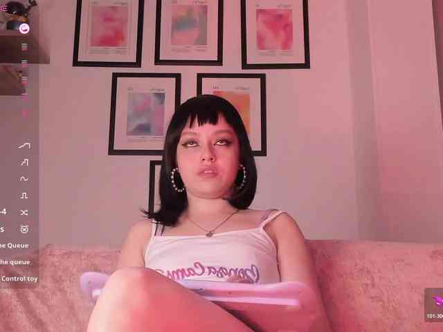 Pamela-Velvet webcam