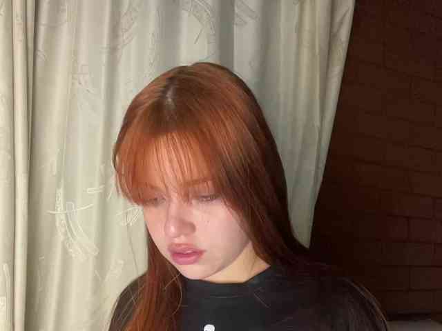 Pamela-Velvet webcam