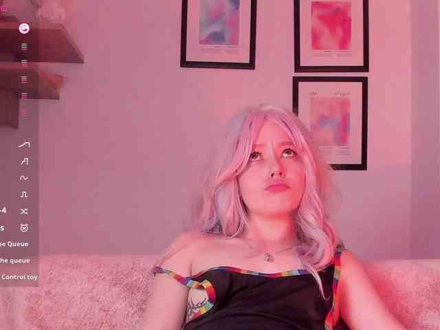 Pamela-Velvet webcam
