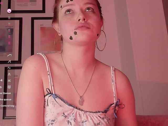 Pamela-Velvet webcam
