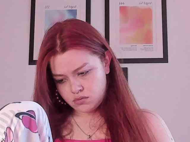 Pamela-Velvet webcam