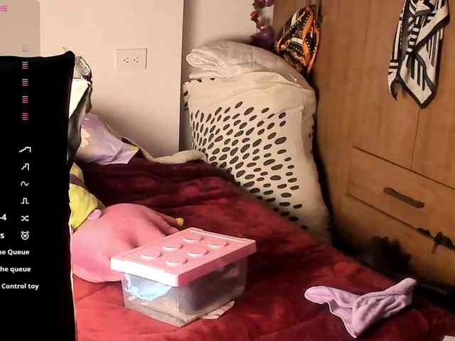 Pamela-Velvet webcam