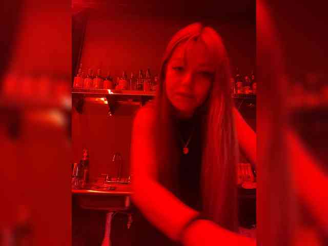 Pamela-Velvet webcam