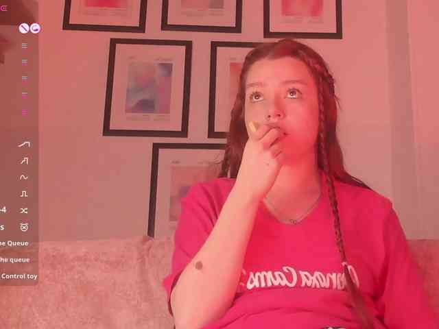 Pamela-Velvet webcam
