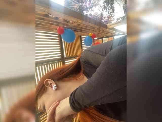 Pamela-Velvet webcam