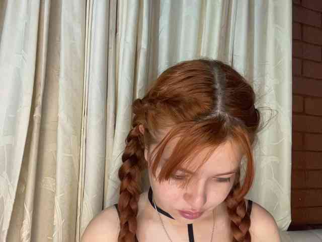 Pamela-Velvet webcam