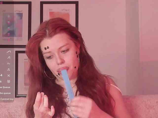 Pamela-Velvet webcam