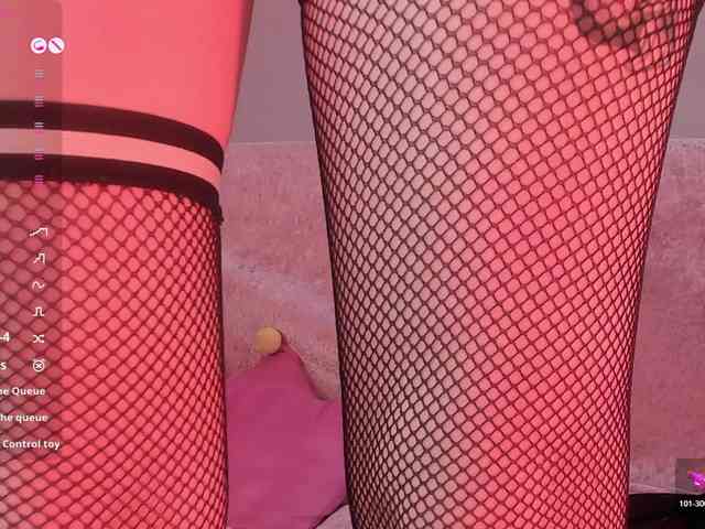 Pamela-Velvet webcam