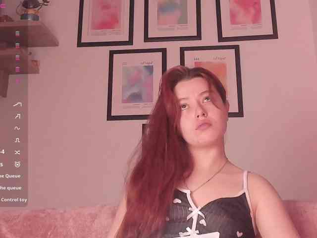 Pamela-Velvet webcam