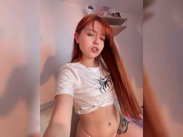 Pamela-Velvet webcam