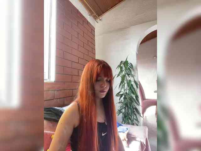 Pamela-Velvet webcam