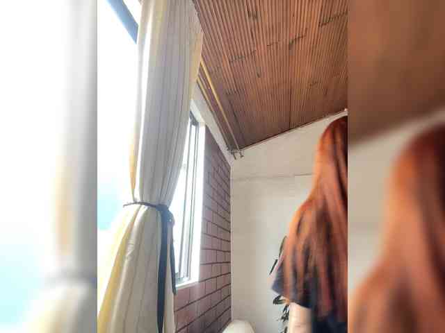 Pamela-Velvet webcam