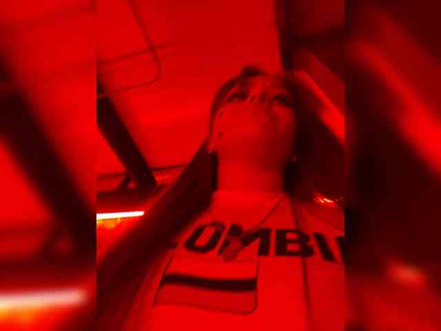 Pamela-Velvet webcam