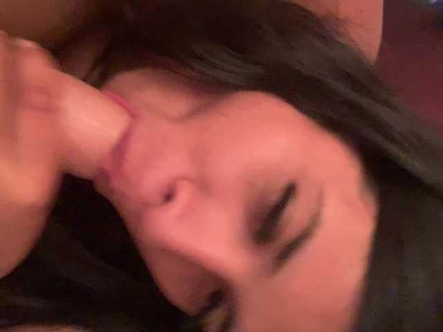 Nikhollhottt