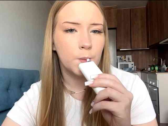 LizethHanry webcam