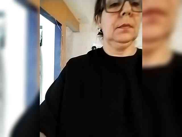 AfroditaMilf69 webcam