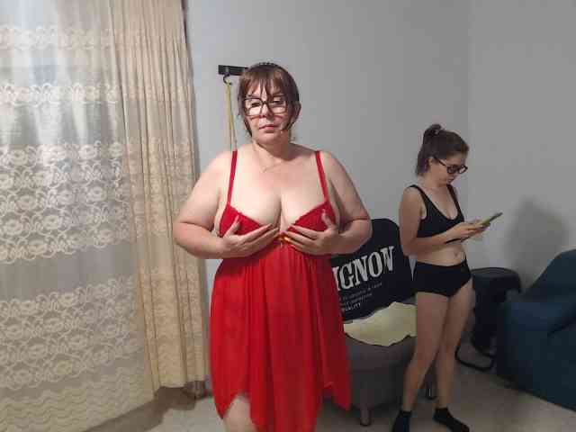 AfroditaMilf69 webcam
